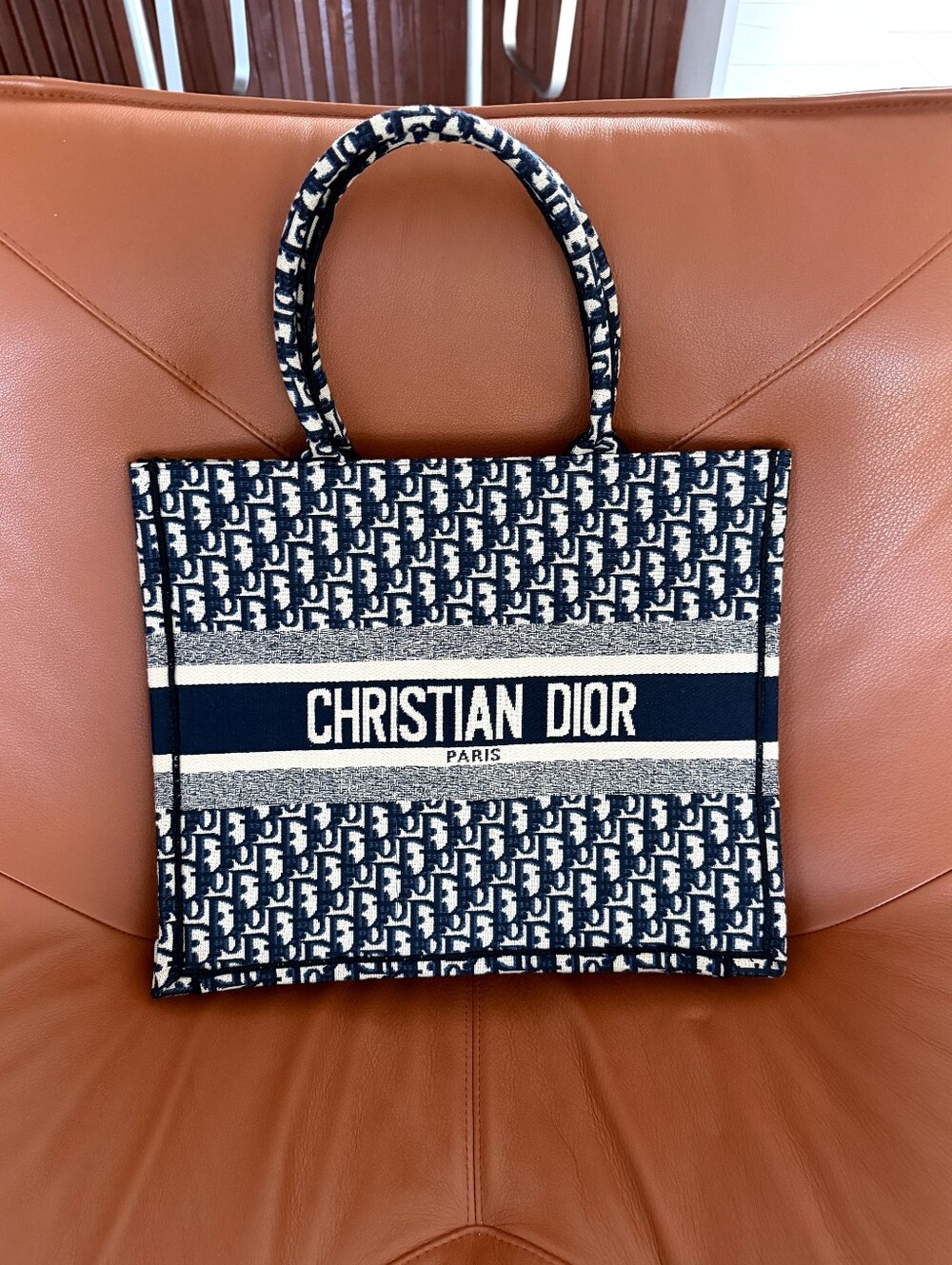 Navy D and Cream Tote S Bag Please Read //Hat//    On Sal Too  Available